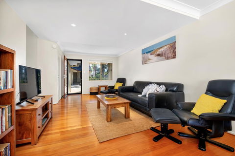 Casuarina 1 - Tourism Canberra 3