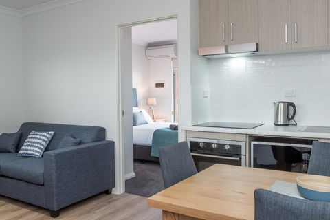 Jurien Bay Motel Apartments - Tourism Canberra 13