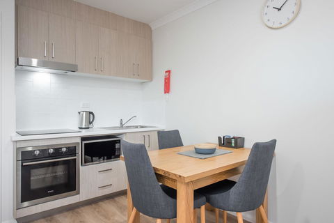 Jurien Bay Motel Apartments - Tourism Canberra 12