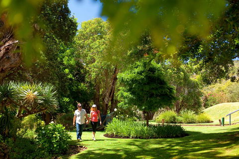 Seashells Yallingup - Tourism Canberra 5
