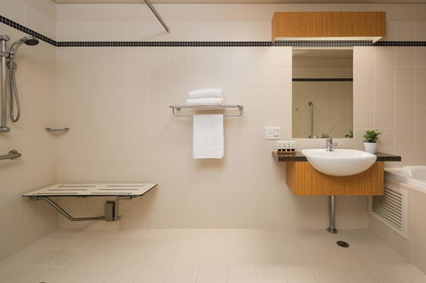 Esplanade Hotel Fremantle - By Rydges - Tourism Canberra 10