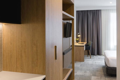 Ingot Hotel Perth, Ascend Hotel Collection - Tourism Canberra 7