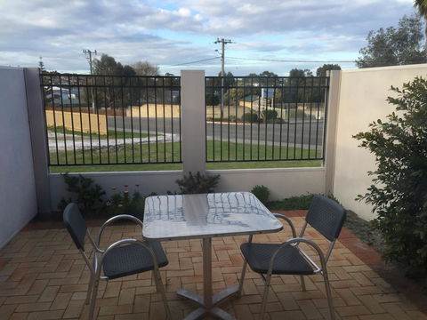 Country Comfort Amity Motel - Tourism Canberra 2