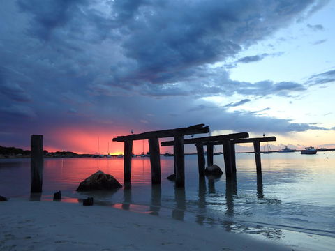 Lazy Lobster Holiday Units & Chalets - Tourism Canberra 35