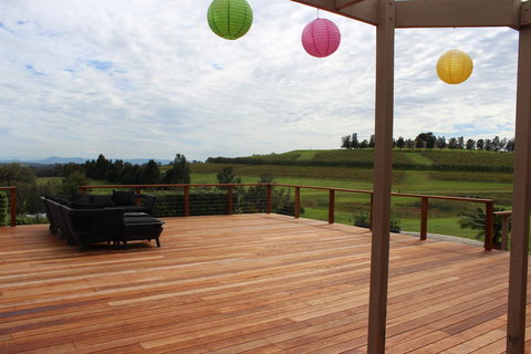 Grapevines Boutique Accommodation - Tourism Canberra 9