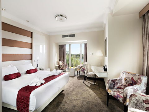 Swan River Hotel - Tourism Canberra 21