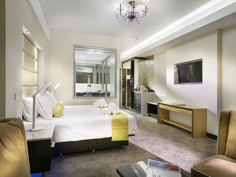 Swan River Hotel - Tourism Canberra 24
