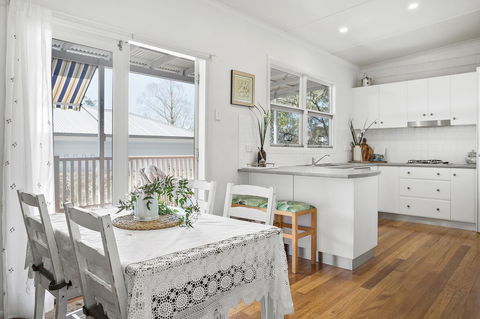 Lavender Cottage - Tourism Canberra 12