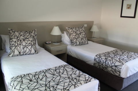 Hunter Gateway Motel - Tourism Canberra 12