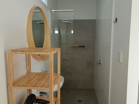 Captain\'s Heritage Cottage - Central Fremantle 2 Bedroom Historic Cottage - Tourism Canberra 12