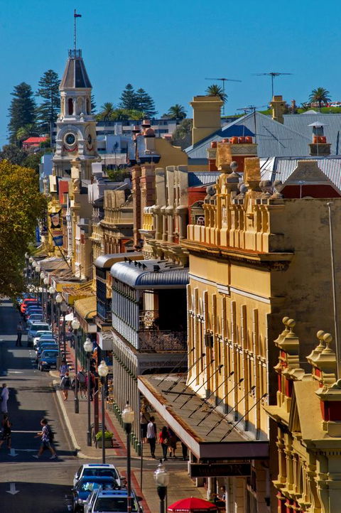 Captain\'s Heritage Cottage - Central Fremantle 2 Bedroom Historic Cottage - Tourism Canberra 19