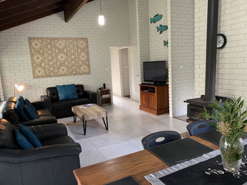 Beachside Prevelly Villas - Tourism Canberra 4