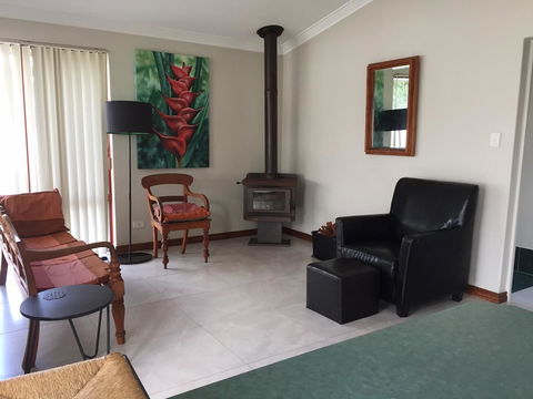 Beachside Prevelly Villas - Tourism Canberra 36