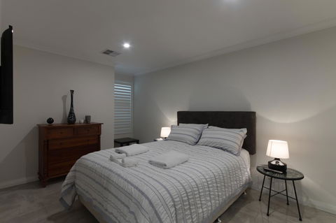 Epsom On Swan Bed & Breakfast - Tourism Canberra 12