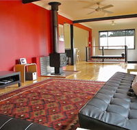 Pendeli Beach House - Tourism Canberra