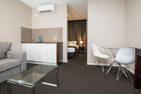 Crossroads Hotel - Tourism Canberra 38