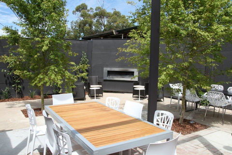 Crossroads Hotel - Tourism Canberra 23