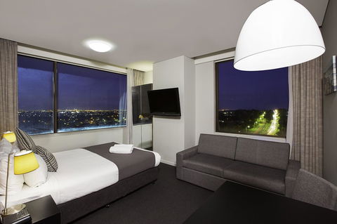 Metro Hotel Miranda - Tourism Canberra 9