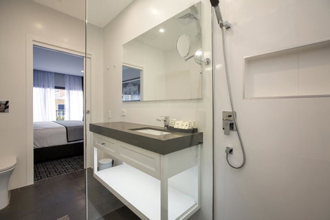 CH Boutique Hotel & Apartments, Ascend Hotel Collection - Tourism Canberra 11