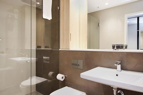DD Apartments On Day - Tourism Canberra 3