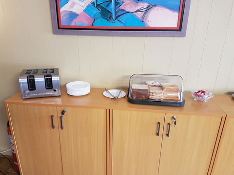 Best Western Kennedy Drive Airport Motel - Tourism Canberra 36