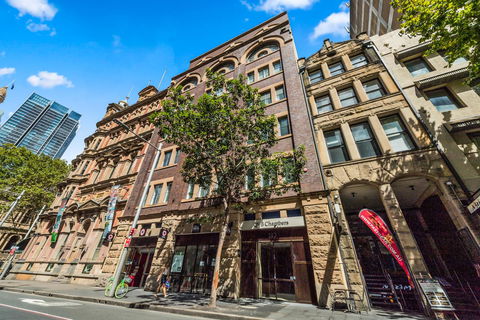 YEHS Hotel Sydney QVB - Tourism Canberra 1