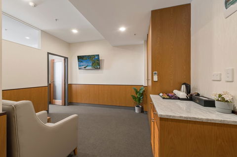 YEHS Hotel Sydney QVB - Tourism Canberra 33