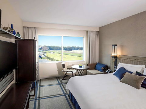 The William Inglis Mgallery - Tourism Canberra 0