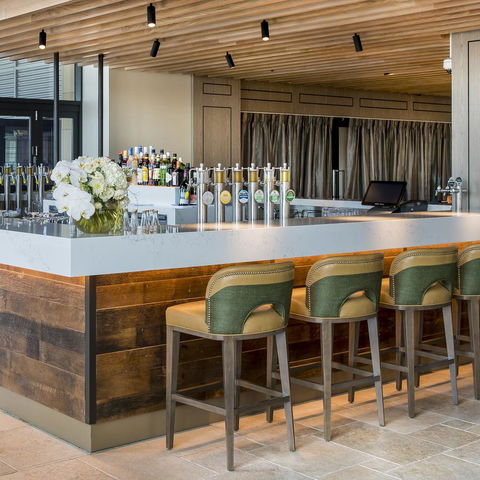 The William Inglis Mgallery - Tourism Canberra 6