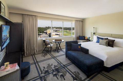 The William Inglis Mgallery - Tourism Canberra 7