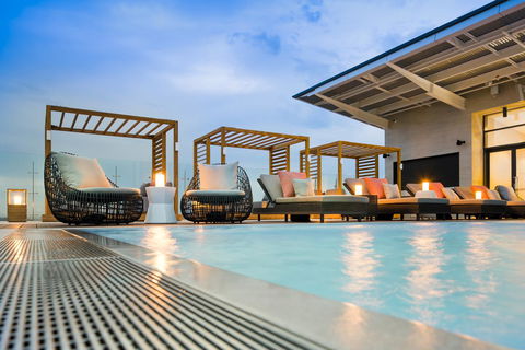 The William Inglis Mgallery - Tourism Canberra 5