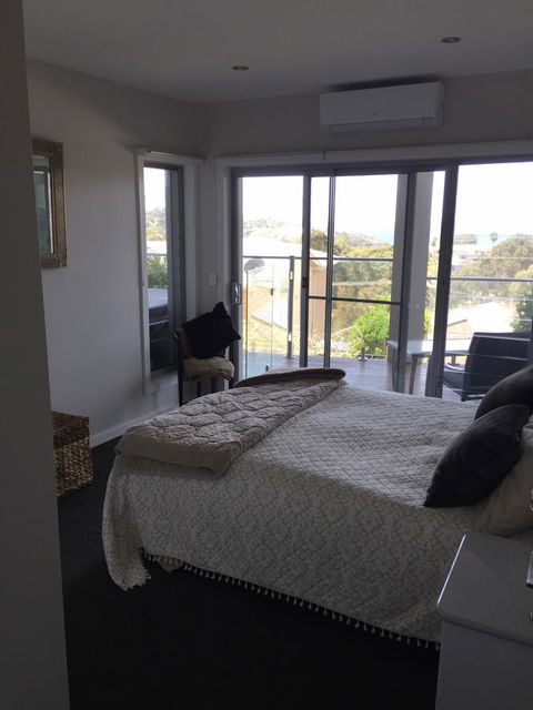 Churchill View Forster - Tourism Canberra 26