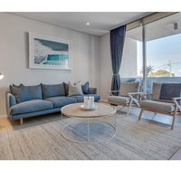 Oceanside Elegance At Superb Home Steps From Sand - Tourism Canberra