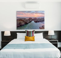 Coniston Hotel Wollongong - Tourism Canberra