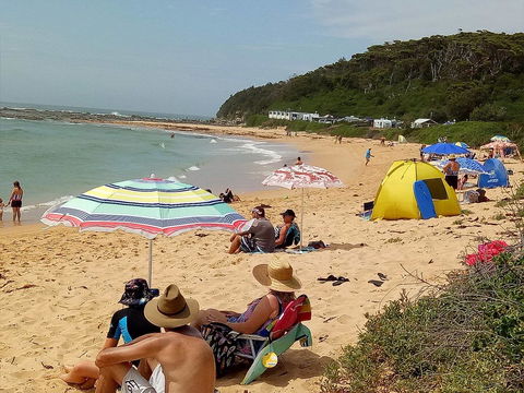 Blue Lagoon Beach Resort - Tourism Canberra 16