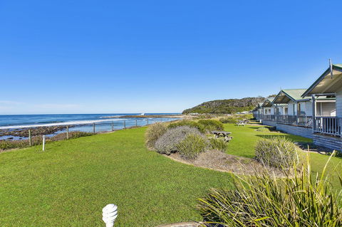 Blue Lagoon Beach Resort - Tourism Canberra 26