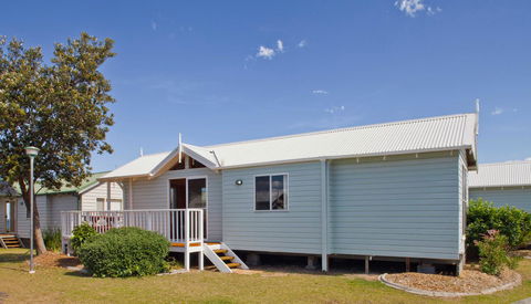 Blue Lagoon Beach Resort - Tourism Canberra 35
