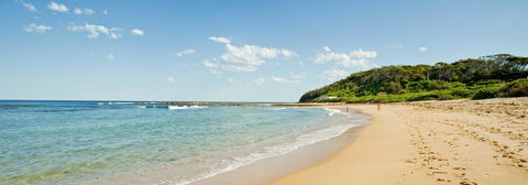 Blue Lagoon Beach Resort - Tourism Canberra 29