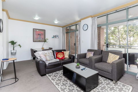 DD Apartments On Darling Harbour - Tourism Canberra 23