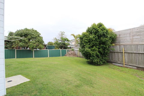 Anglesea, 17 Hodgson Street - Tourism Canberra 12