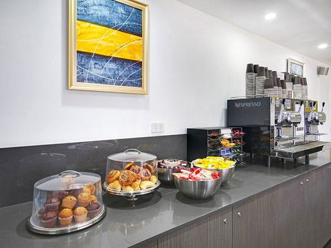 Value Suites Green Square - Tourism Canberra 8