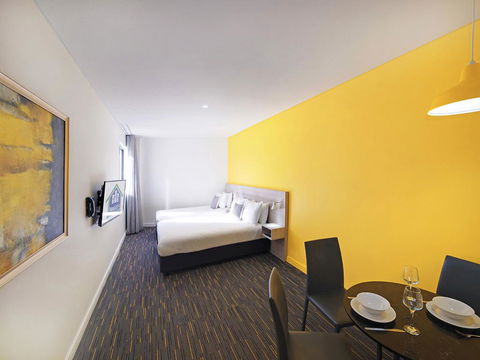 Value Suites Green Square - Tourism Canberra 9