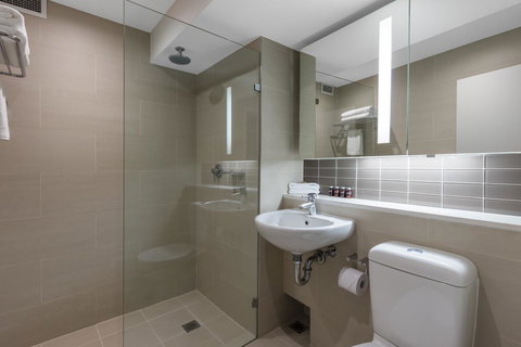 View Sydney - Tourism Canberra 16