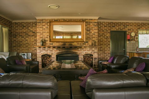 Ironstone Estate Lovedale - Tourism Canberra 25