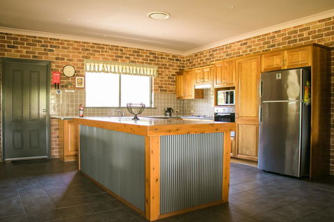 Ironstone Estate Lovedale - Tourism Canberra 24