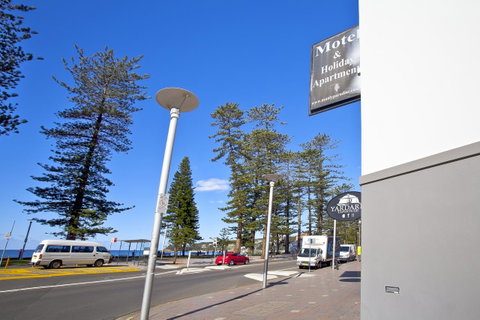 Manly Paradise Motel & Apartments - Tourism Canberra 18
