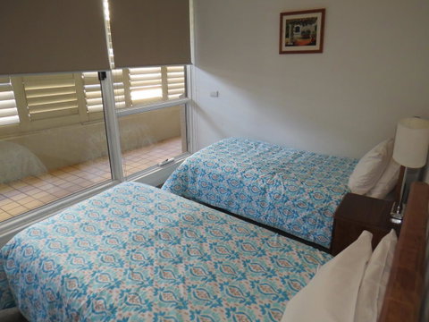 Manly Paradise Motel & Apartments - Tourism Canberra 32