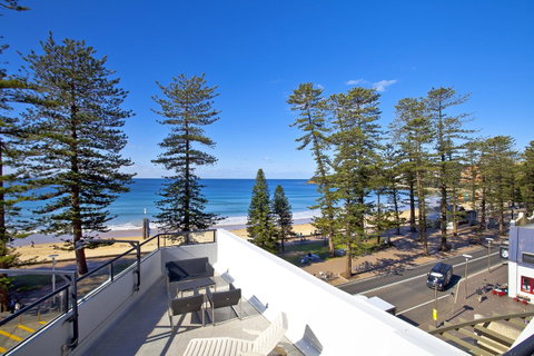 Manly Paradise Motel & Apartments - Tourism Canberra 16