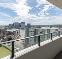 Two bedders apartment with Stunning Water view - Tourism Canberra
