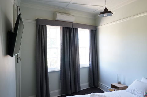 Rosehill Hotel - Tourism Canberra 31